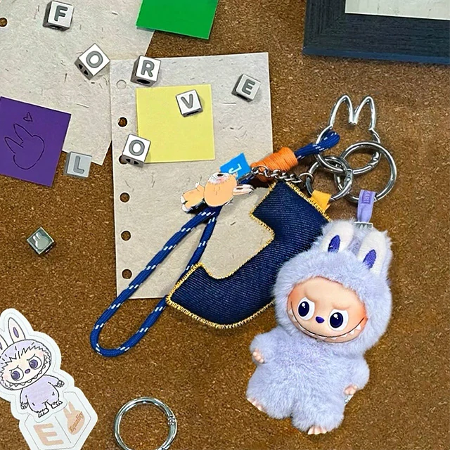 Labubu THE MONSTERS - Pin for Love - BLIND BOX A-M